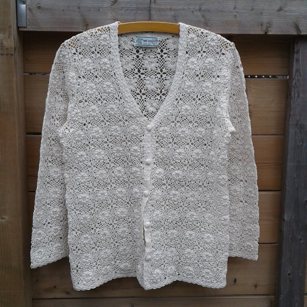 Vintage 100% cotton handmade floral crochet cardigan
